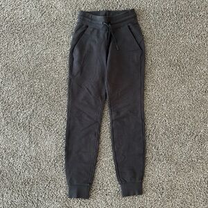 Lululemon joggers. Size 0.